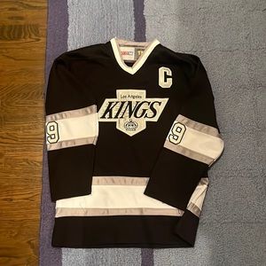 Wayne Gretzky jersey